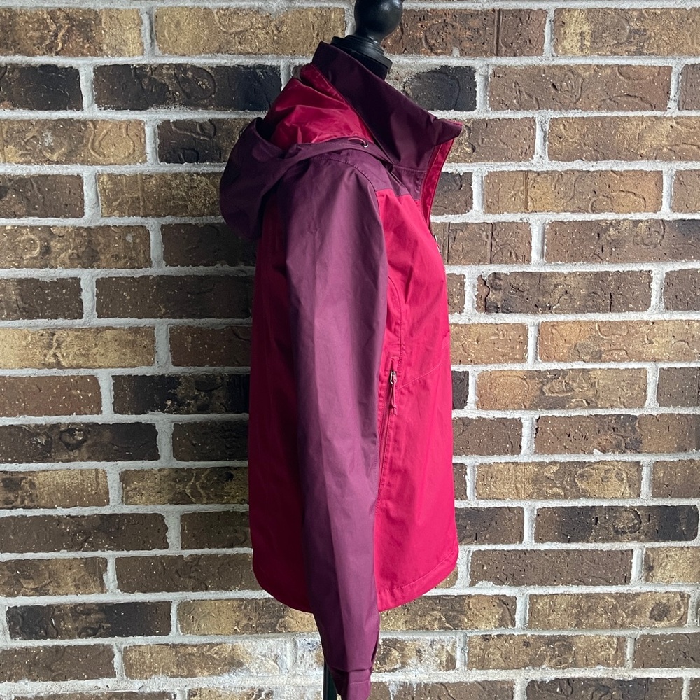 THE NORTH FACE Burgundy and Red Windbreaker Jacket - Picture 6 of 12